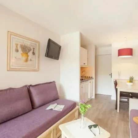 Apartment Superbe A 50 M De La Mer Hyeres